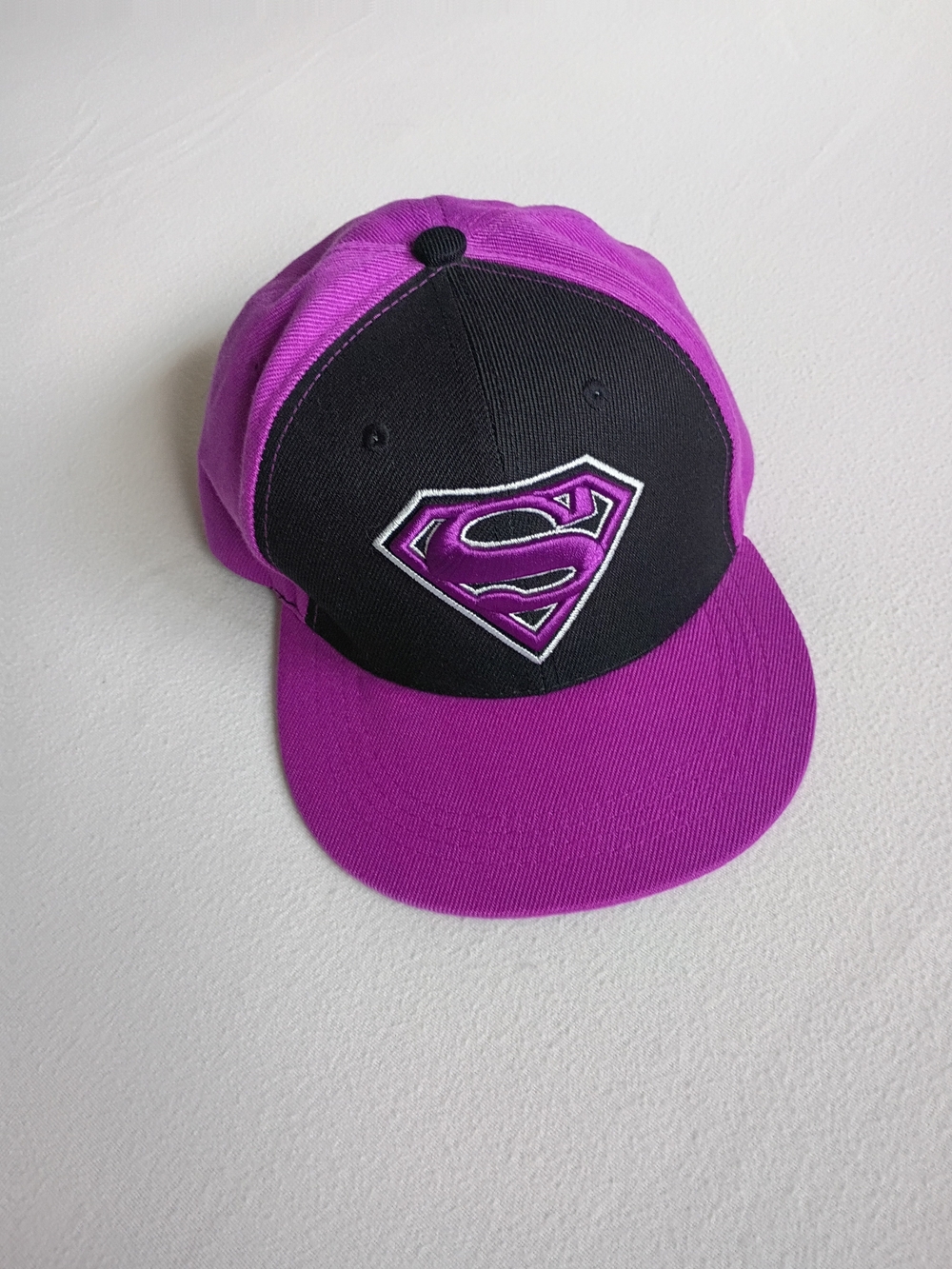 Six Flags Superman / Supergirl Logo Purple and Black Snapback Hat